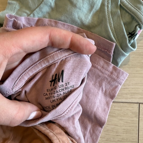 H&M 2T bundle - Picture 4 of 6